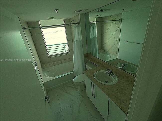 Building Photo - 335 S Biscayne Blvd