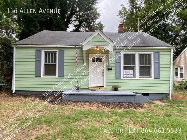 Primary Photo - Cleveland Park large 2 bed / 1 bath remode...