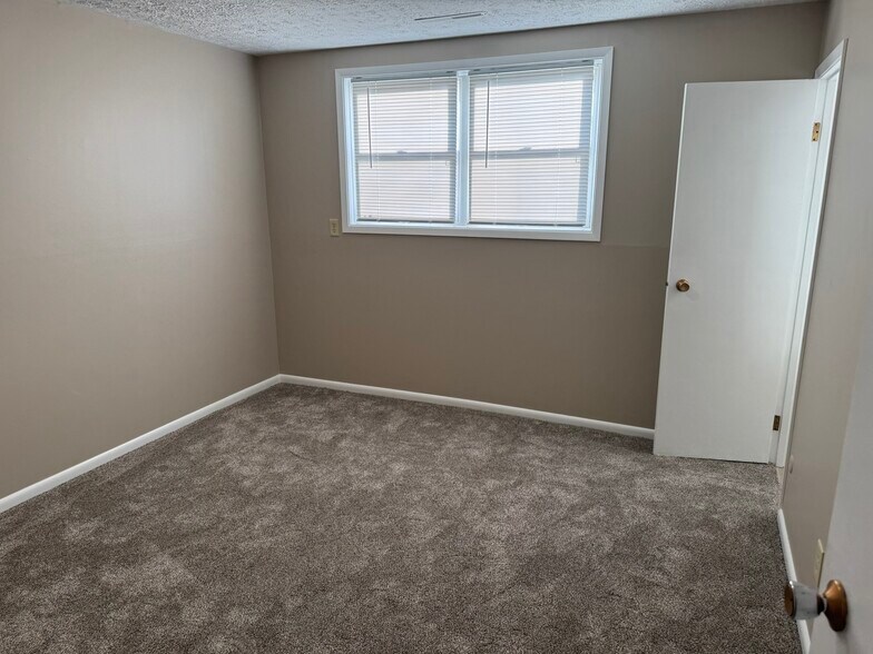 Building Photo - 4305 N Ripley St