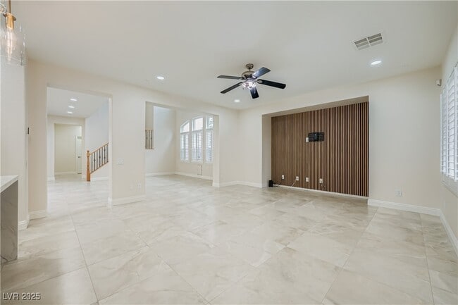 Building Photo - 840 S Paseo Rocoso Pl