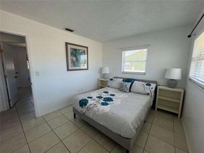 Building Photo - 18140 Wolbrette Cir