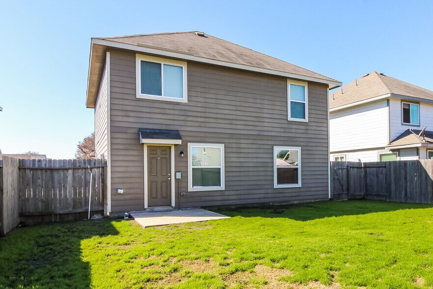 Building Photo - 21110 Sugar Orchard Ln