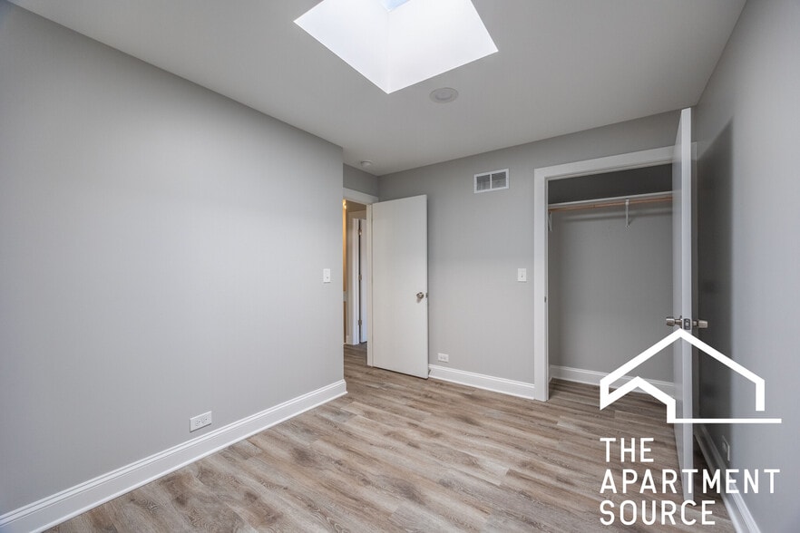 Building Photo - 752 W Gordon Ter