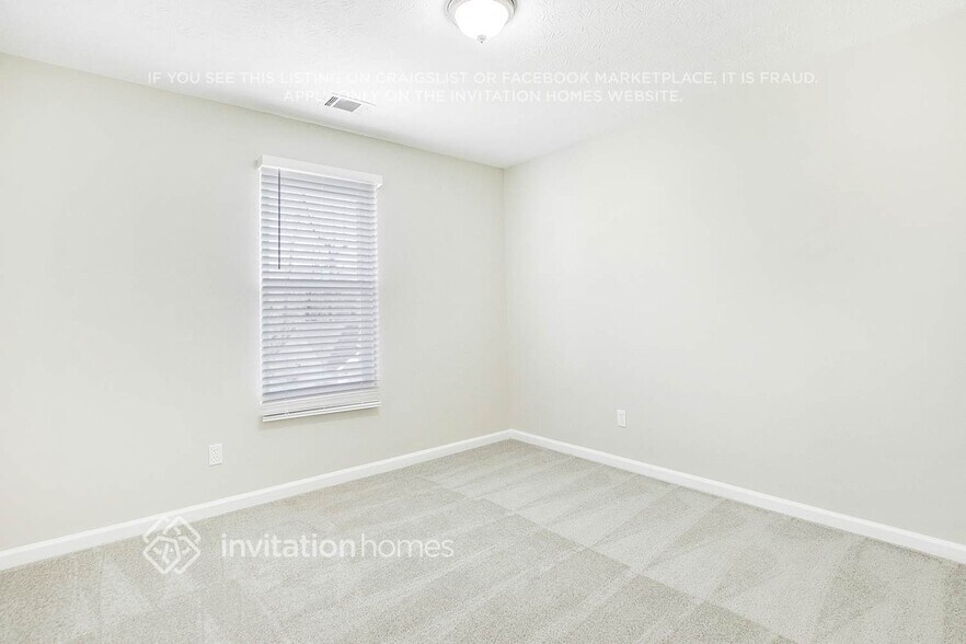 Building Photo - 1599 Clifton Downs Dr SE