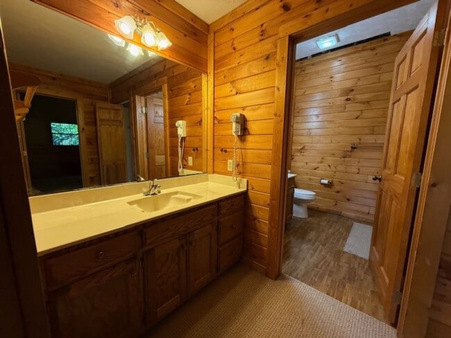 Building Photo - 3850 Ravens Den Way