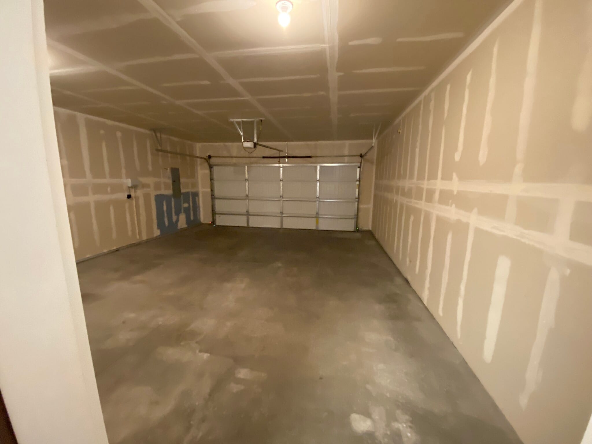 Building Photo - 1640 SW Panorama Dr