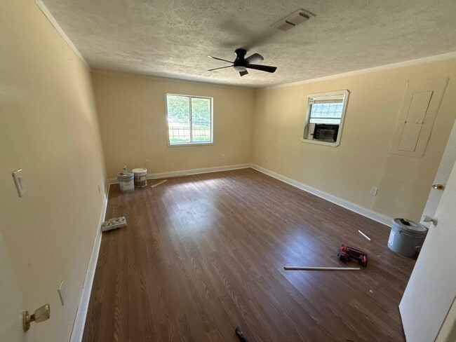 Building Photo - 6239 Wesley St