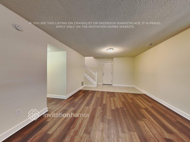 Building Photo - 1290 Hans Brinker Ln