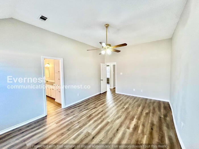 Building Photo - 1029 Matthew St