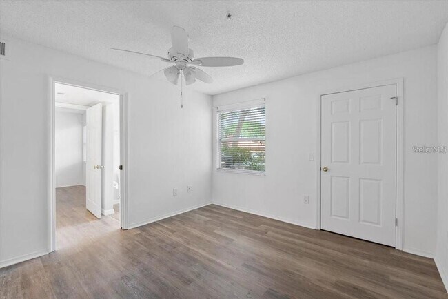 Building Photo - 2400 Feather Sound Dr