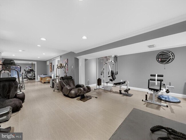 Building Photo - 11701 Winterset Terrace