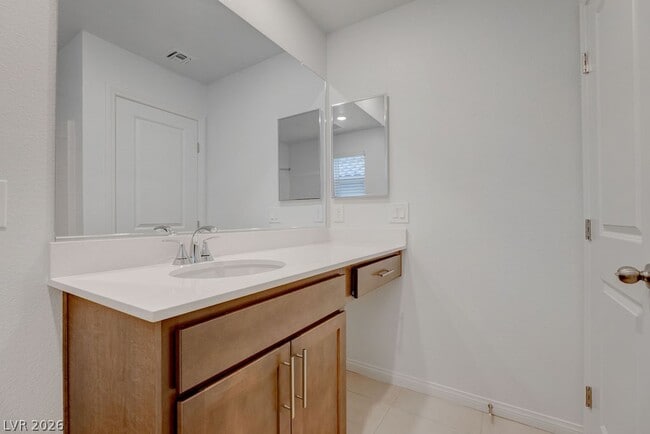 Building Photo - 2744 Tricase St