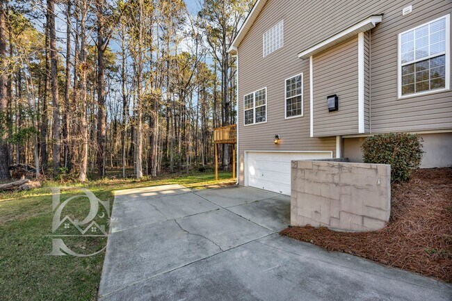 Building Photo - CHARMING HOME IN IRMO'S ASHFORD NEIGHBORHOOD