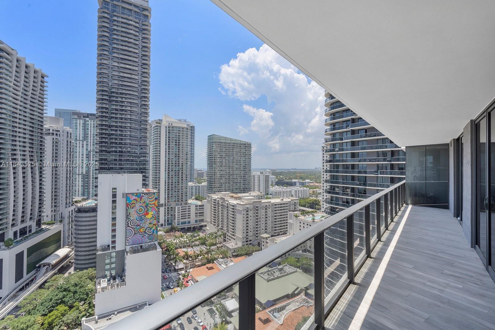 Building Photo - 801 S Miami Ave