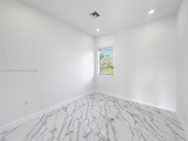 Building Photo - 149 Southeast Cor. Arno