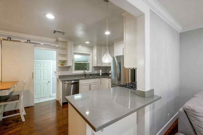 Building Photo - 1955 Wingate Way