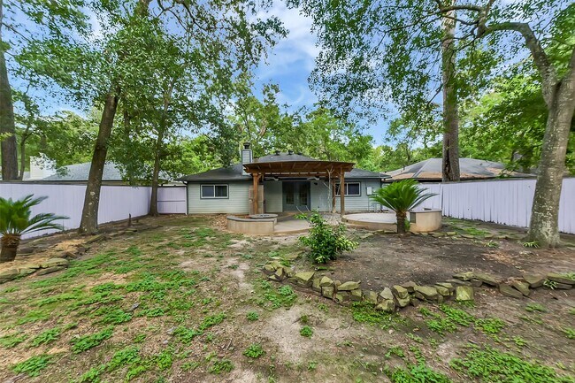 Building Photo - 20 Tulip Hill Ct