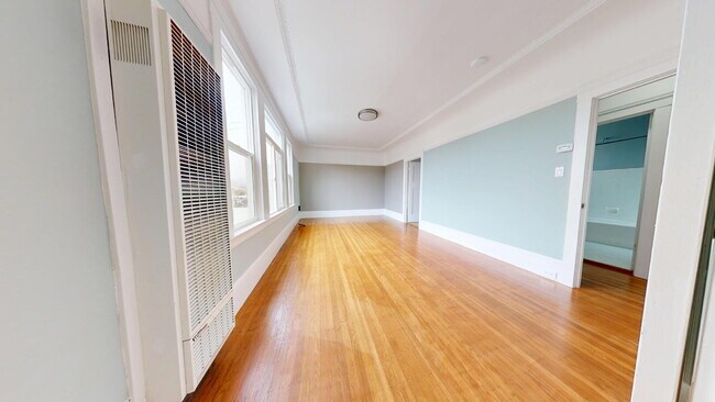 Building Photo - 241 Brighton Ave