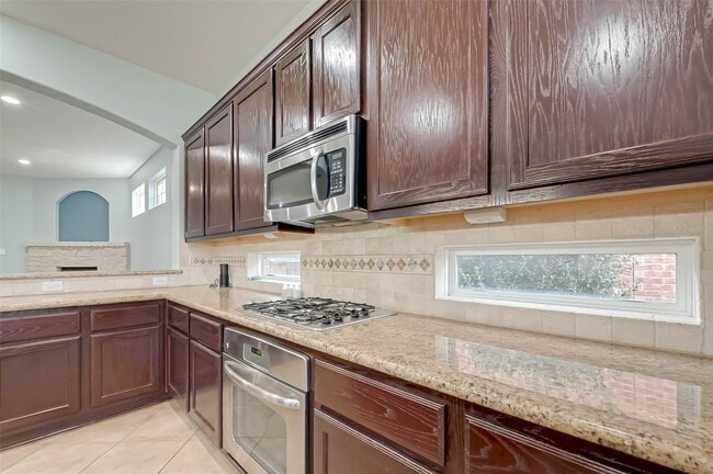 Building Photo - 24922 Florina Ranch Dr