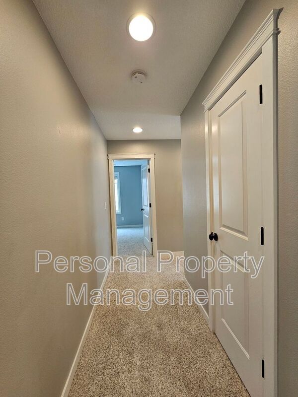 Building Photo - 4522 NE 91st Way