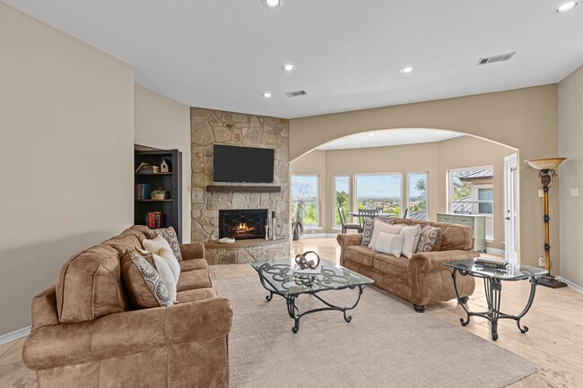 Building Photo - 112 Big Sky