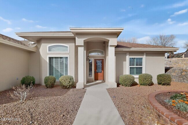 Building Photo - 1365 Desert Canyon Dr