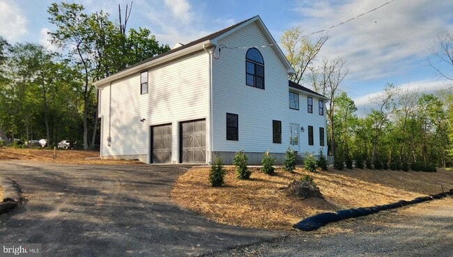 Building Photo - 2627 County Line Rd