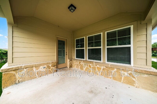 Building Photo - 8927 Green Grant