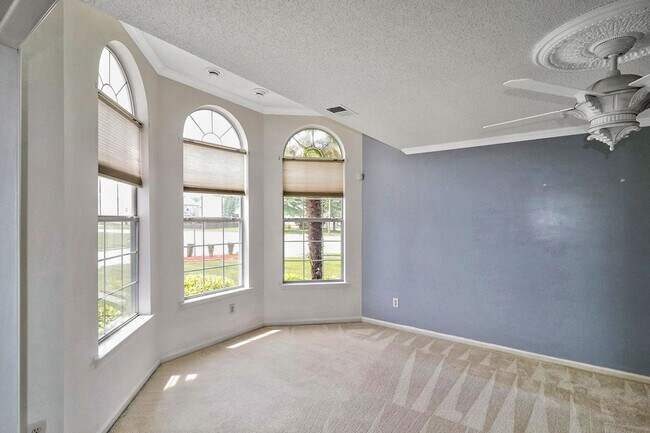 Building Photo - Beautiful 5 bedroom home in Grassfield Area of Chesapeake, VA