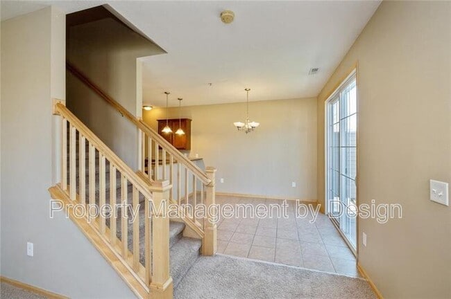 Building Photo - 8580 Rock Dr