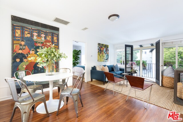 Building Photo - 10840 Lindbrook Dr