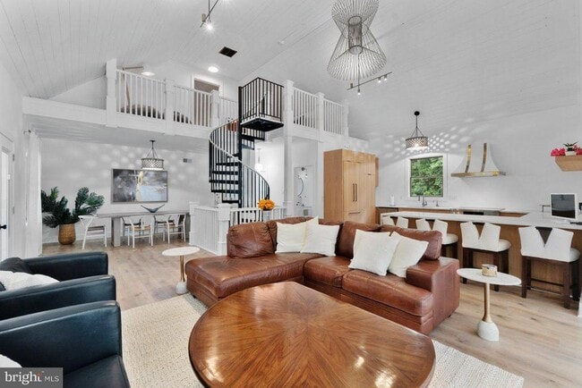 Building Photo - 851 Bacon Hall Rd