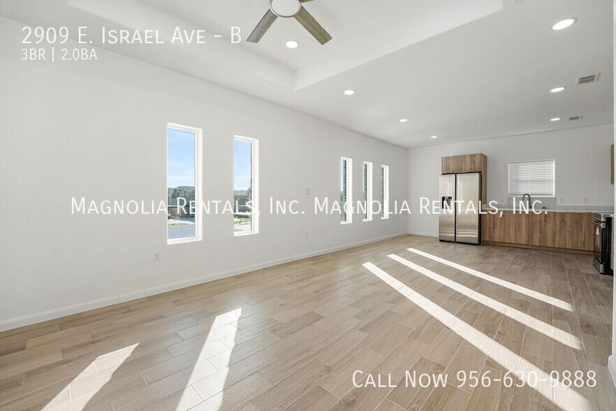 Building Photo - 2909 E Israel Ave