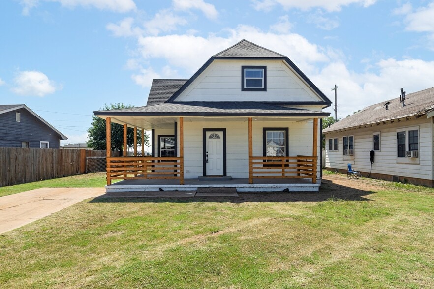 Building Photo - 1320 W Frisco St