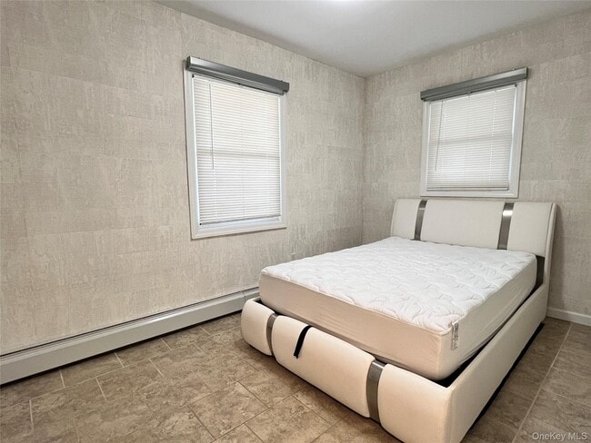 Building Photo - 137 Center Ln