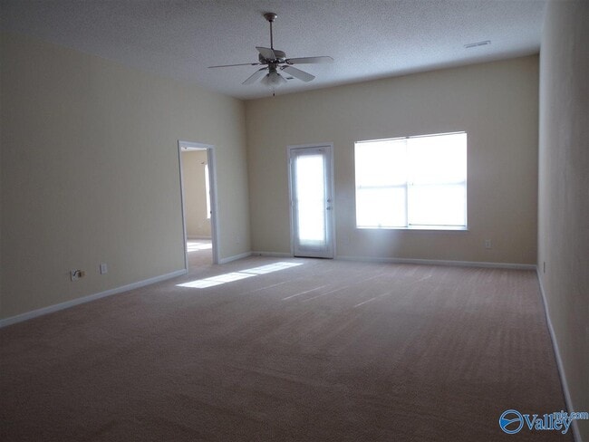 Building Photo - 4816 SE Brownston Ct