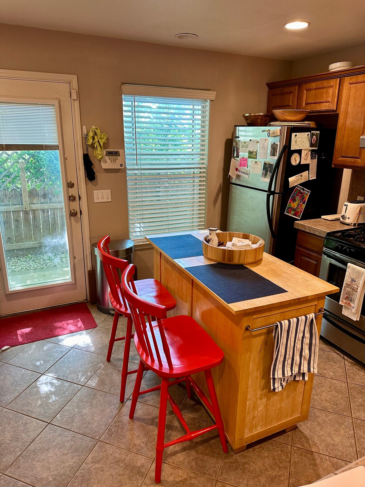 Building Photo - 5005 Eilers Ave.