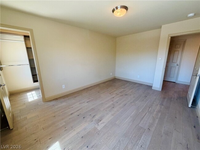 Building Photo - 9842 S Russian Hill St