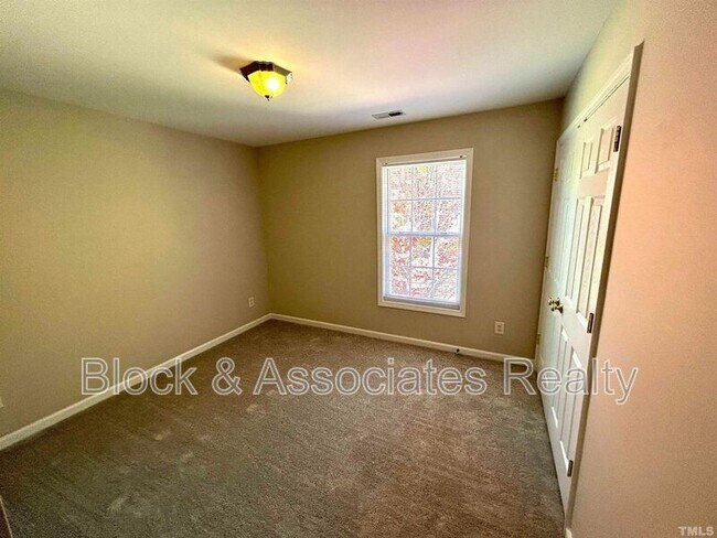 Building Photo - 508 Hickorywood Blvd