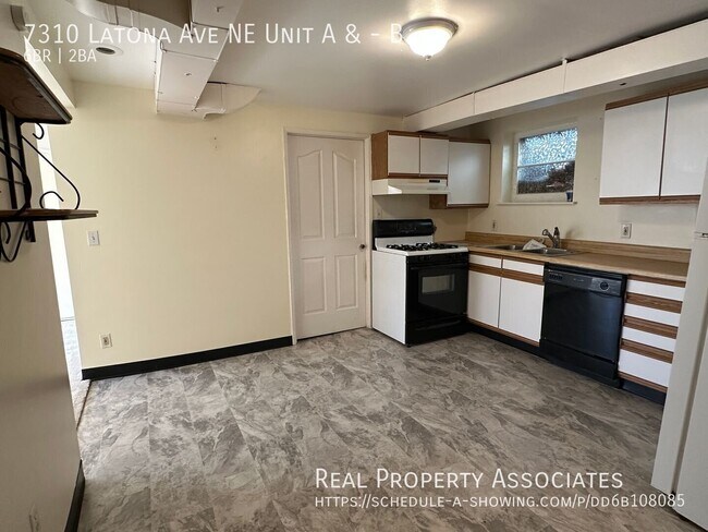 Building Photo - 7310 Latona Ave NE