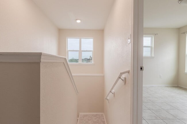 Building Photo - 4439 Donley Byu