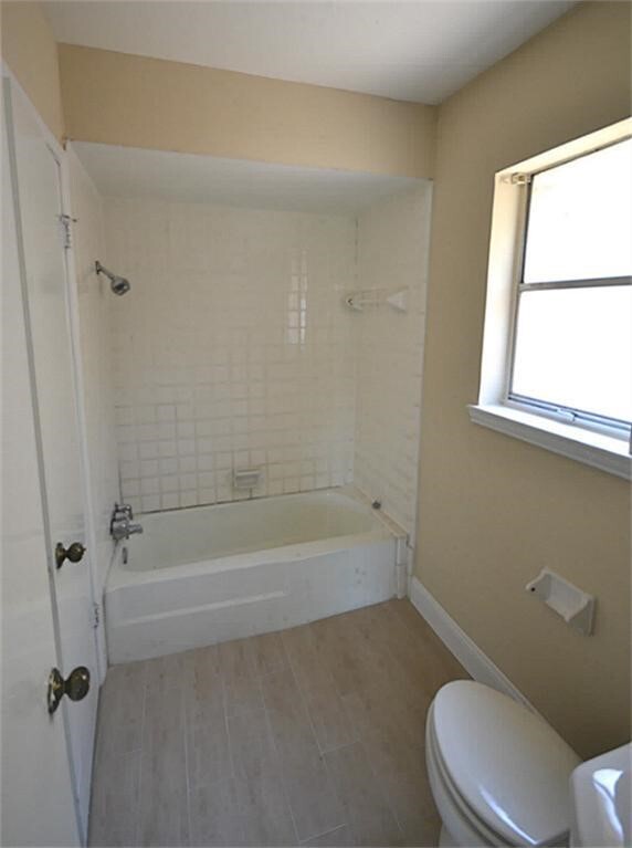 Building Photo - 11211 Ash Creek Dr