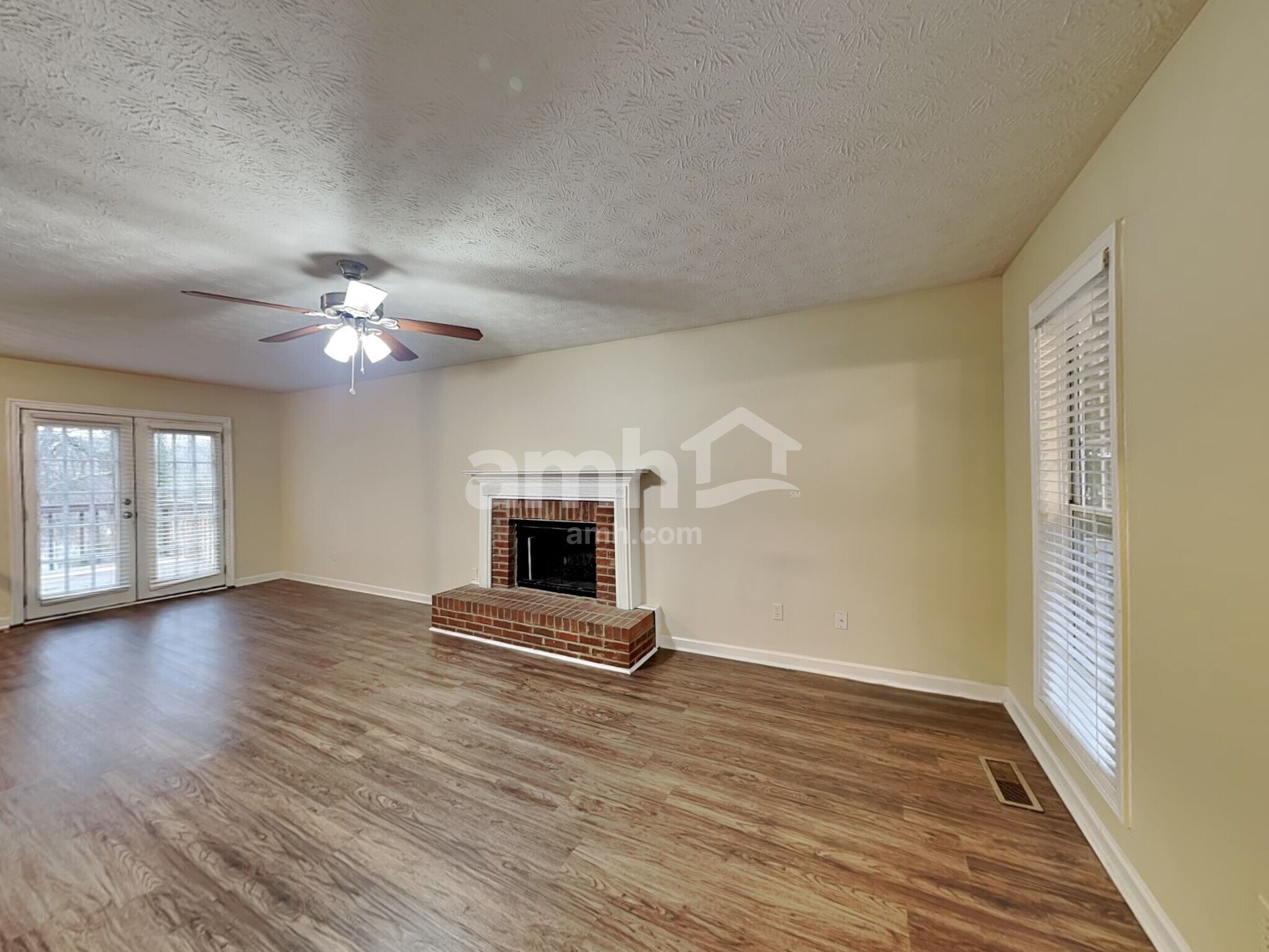 Building Photo - 445 Allens Landing Ct