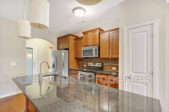 Building Photo - 75 Branch Creek Trail