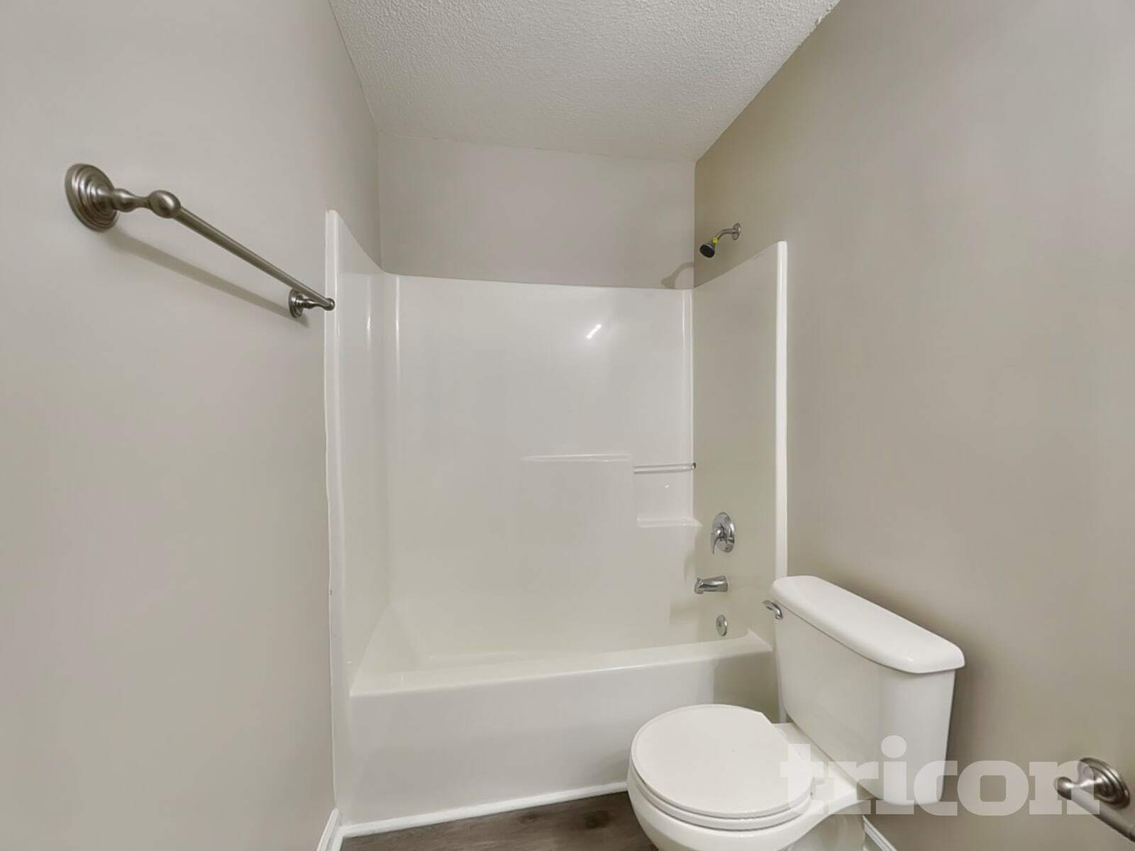 Building Photo - 105 Pinto Ln