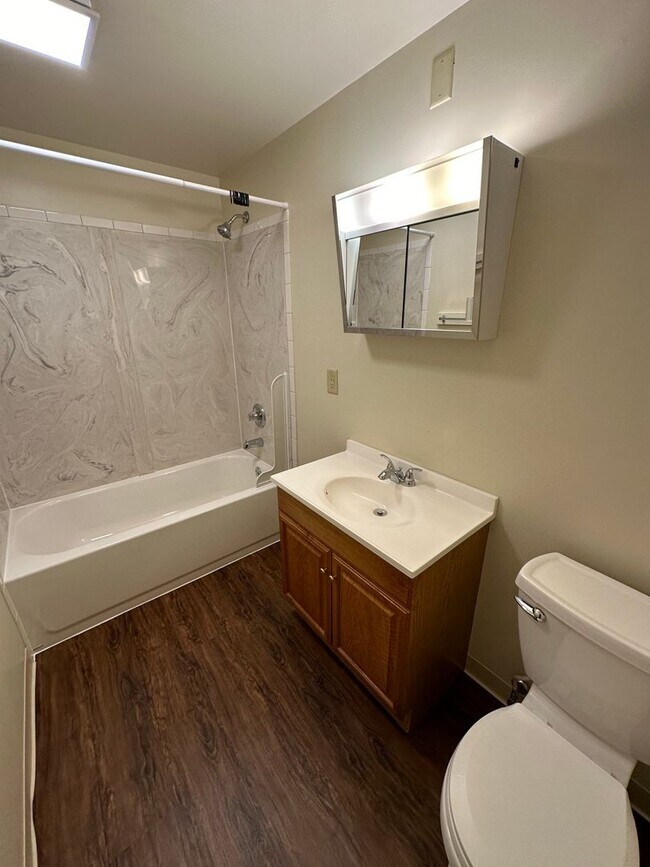 Building Photo - 1843-1847 N. 4th St.