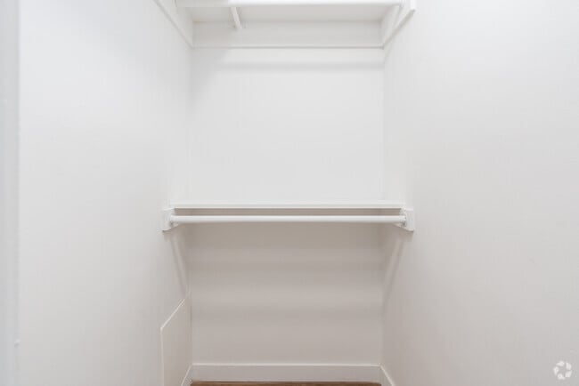 2BR, 2BA - 890SF - Primary Closet - The Villas at Mira Loma