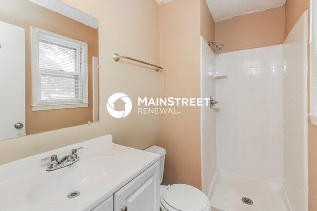 Building Photo - 3 Bedroom Pet-Friendly Home in Jamestown, NC with Main Street Renewal