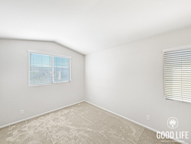 Building Photo - Foothill Ranch 3BR | Private Backyard, 2-Car Garage & Community Pool + Jacuzzi