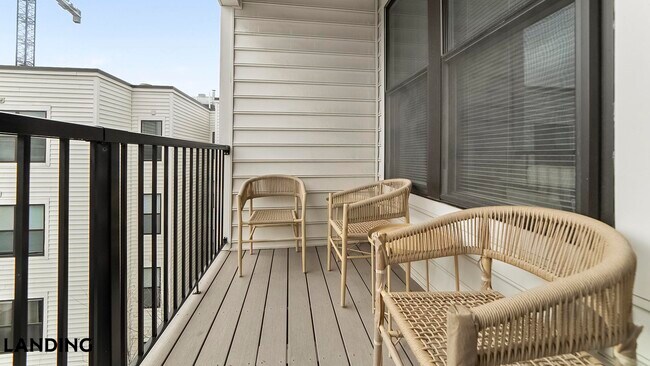 Building Photo - 1494 N High St